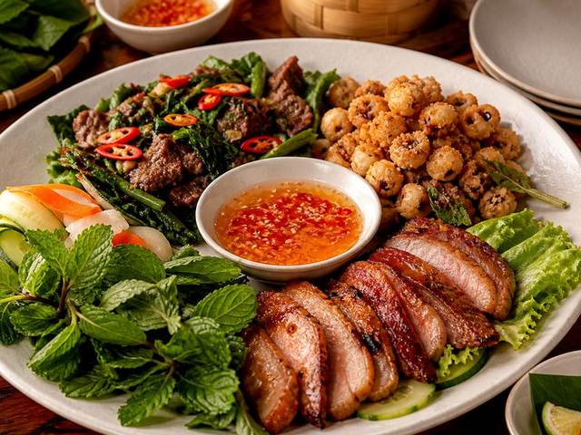 Lòng trâu nhúng mẻ